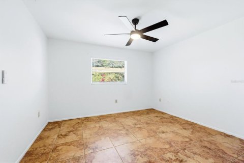 Casa en alquiler en Sarasota, Florida, 2 dormitorios, 178.37 m2 № 2111548 - foto 18
