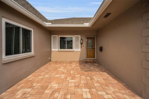 Villa ou maison à vendre à Seminole, Floride: 2 chambres, 111.48 m2 № 1918949 - photo 4