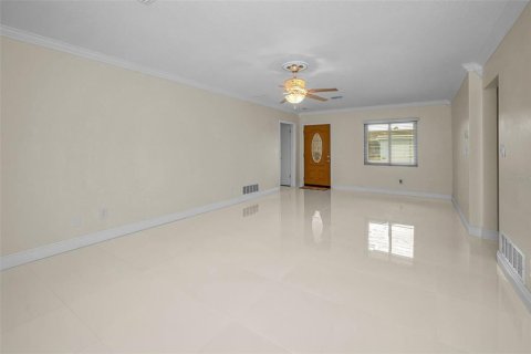 Casa en venta en Seminole, Florida, 2 dormitorios, 111.48 m2 № 1918949 - foto 22