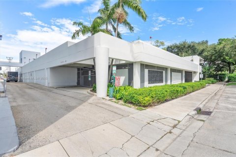 Copropriété à vendre à Miami, Floride: 1 pièce, 57.97 m2 № 1930941 - photo 25