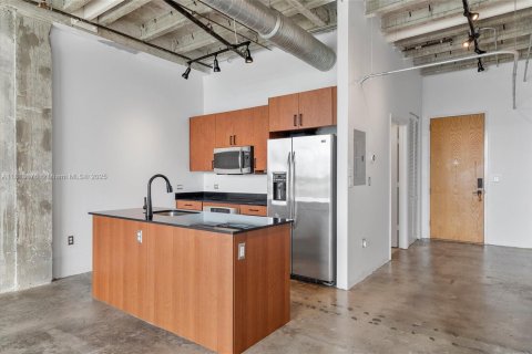 Copropriété à vendre à Miami, Floride: 1 pièce, 57.97 m2 № 1930941 - photo 8