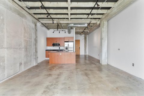 Copropriété à vendre à Miami, Floride: 1 pièce, 57.97 m2 № 1930941 - photo 5