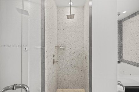 Copropriété à louer à Miami, Floride: 2 chambres, 114.92 m2 № 2065720 - photo 29