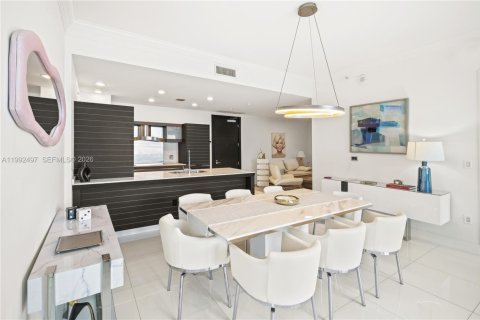 Copropriété à louer à Miami, Floride: 2 chambres, 114.92 m2 № 2065720 - photo 15