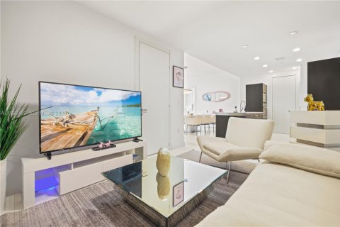 Copropriété à louer à Miami, Floride: 2 chambres, 114.92 m2 № 2065720 - photo 14