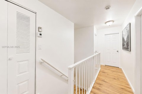 Condominio en alquiler en Davie, Florida, 3 dormitorios, 147.71 m2 № 2077941 - foto 25