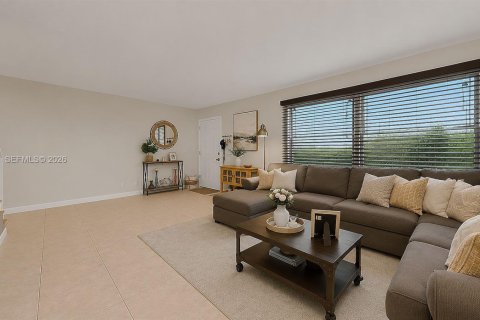 Condominio en alquiler en Davie, Florida, 3 dormitorios, 147.71 m2 № 2077941 - foto 30