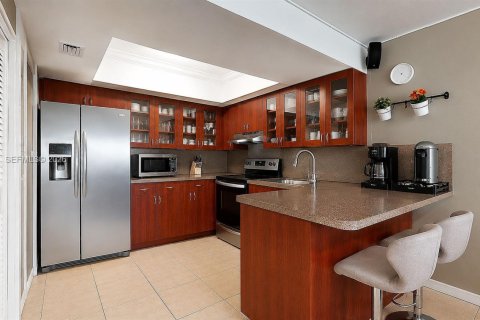 Condominio en alquiler en Davie, Florida, 3 dormitorios, 147.71 m2 № 2077941 - foto 22