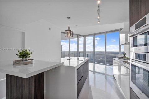Condominio en venta en Miami, Florida, 2 dormitorios, 110.09 m2 № 1887277 - foto 4