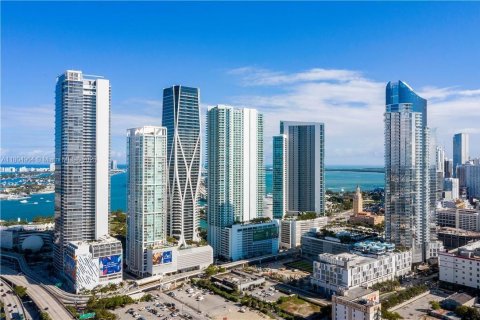 Condominio en venta en Miami, Florida, 2 dormitorios, 110.09 m2 № 1887277 - foto 21