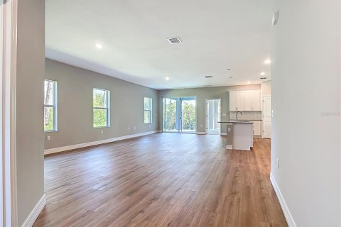 Villa ou maison à vendre à North Port, Floride: 4 chambres, 184.88 m2 № 1916546 - photo 3