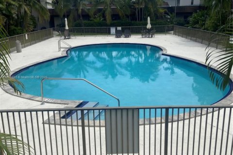 Condo in Miami, Florida, 2 bedrooms  № 1941642 - photo 20