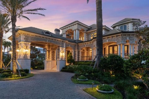 Casa en venta en Sarasota, Florida, 6 dormitorios, 1076.55 m2 № 2094541 - foto 7