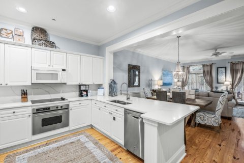 Condo in Santa Rosa Beach, Florida, 2 bedrooms  № 560859 - photo 1