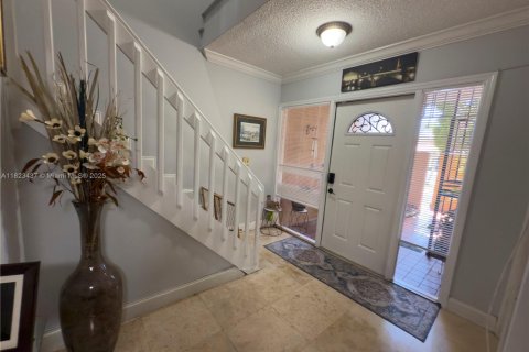 Adosado en venta en Pembroke Pines, Florida, 4 dormitorios, 141.58 m2 № 1788920 - foto 6