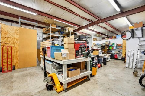 Commercial property in Bunnell, Florida 351.08 sq.m. № 2418695 - photo 16