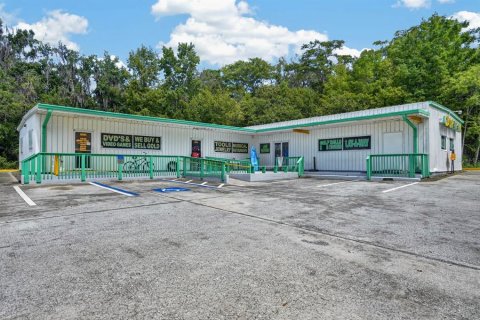 Commercial property in Bunnell, Florida 351.08 sq.m. № 2418695 - photo 2