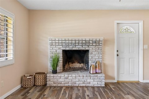 House in Orlando, Florida 4 bedrooms, 153.47 sq.m. № 2111629 - photo 25