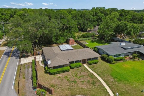 House in Orlando, Florida 4 bedrooms, 153.47 sq.m. № 2111629 - photo 6