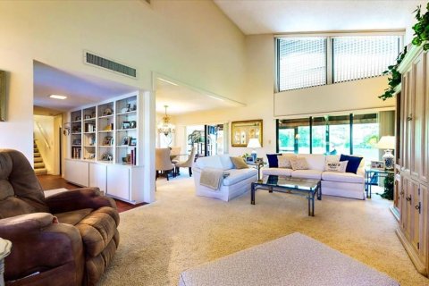 Casa en venta en Haines City, Florida, 4 dormitorios, 229.47 m2 № 1866745 - foto 12