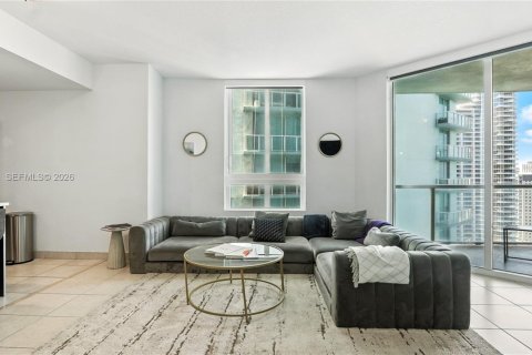 Condo in Miami, Florida, 1 bedroom  № 2036254 - photo 7