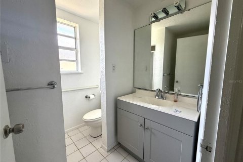 Casa en alquiler en Casselberry, Florida, 3 dormitorios, 135.36 m2 № 1893622 - foto 9
