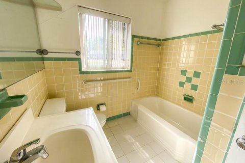 Casa en alquiler en Casselberry, Florida, 3 dormitorios, 135.36 m2 № 1893622 - foto 13