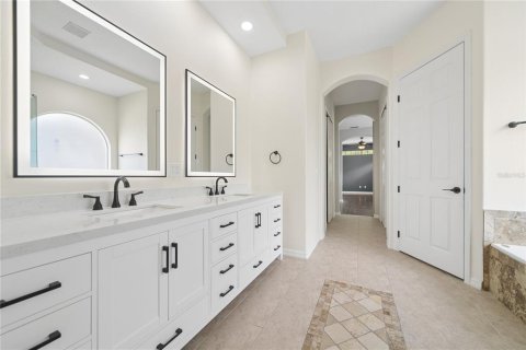 Villa ou maison à vendre à Orlando, Floride: 4 chambres, 311.5 m2 № 2419027 - photo 20