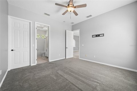 Villa ou maison à vendre à Orlando, Floride: 4 chambres, 311.5 m2 № 2419027 - photo 25