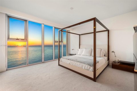 Condominio en venta en Miami Beach, Florida, 3 dormitorios, 273.13 m2 № 2024548 - foto 13