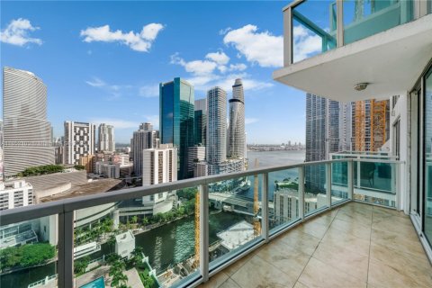 Condominio en alquiler en Miami, Florida, 2 dormitorios, 140.28 m2 № 1859135 - foto 15