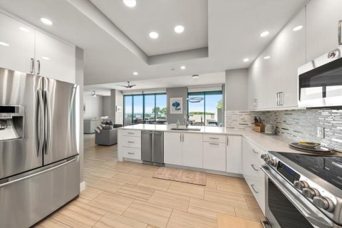 Copropriété à louer à Clearwater, Floride: 3 chambres, 238.76 m2 № 2213132 - photo 7