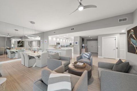 Copropriété à louer à Clearwater, Floride: 3 chambres, 238.76 m2 № 2213132 - photo 6