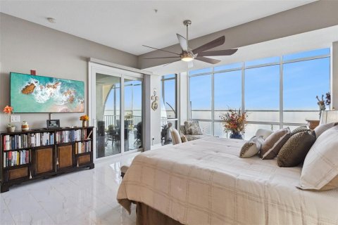 Condo in Sanford, Florida, 4 bedrooms  № 2370852 - photo 15