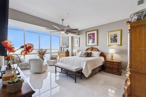 Condo in Sanford, Florida, 4 bedrooms  № 2370852 - photo 13