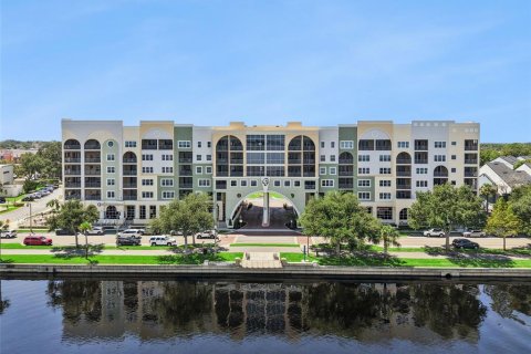 Condo in Sanford, Florida, 4 bedrooms  № 2370852
