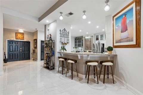 Condo in Sanford, Florida, 4 bedrooms  № 2370852 - photo 9