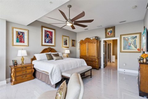 Condo in Sanford, Florida, 4 bedrooms  № 2370852 - photo 16
