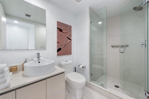 Copropriété à vendre à Hallandale Beach, Floride: 2 chambres, 95.69 m2 № 2256369 - photo 18