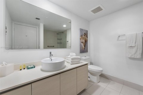 Copropriété à vendre à Hallandale Beach, Floride: 2 chambres, 95.69 m2 № 2256369 - photo 20