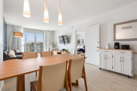 Copropriété à vendre à Hallandale Beach, Floride: 2 chambres, 95.69 m2 № 2256369 - photo 9