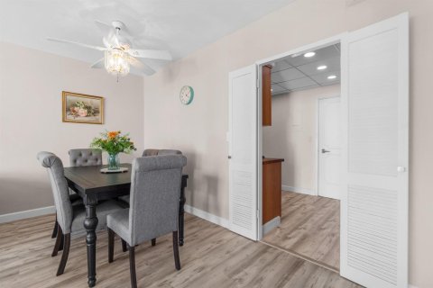 Copropriété à vendre à Fort Lauderdale, Floride: 1 chambre, 74.32 m2 № 2077541 - photo 13