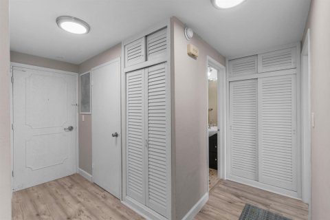 Copropriété à vendre à Fort Lauderdale, Floride: 1 chambre, 74.32 m2 № 2077541 - photo 20