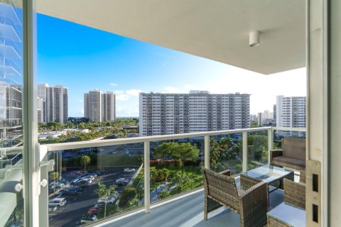Copropriété à vendre à Fort Lauderdale, Floride: 1 chambre, 74.32 m2 № 2077541 - photo 7