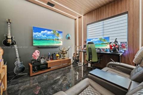 House in Doral, Florida 4 bedrooms, 319.21 sq.m. № 2080633 - photo 29