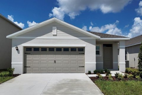 House in Davenport, Florida 4 bedrooms, 154.68 sq.m. № 2429154