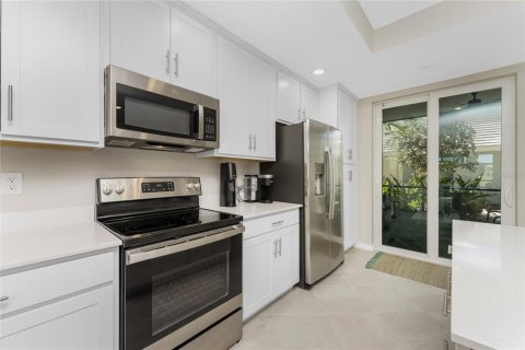 Copropriété à vendre à Punta Gorda, Floride: 2 chambres, 128.21 m2 № 2195853 - photo 13