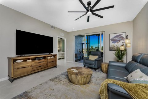 Copropriété à vendre à Punta Gorda, Floride: 2 chambres, 128.21 m2 № 2195853 - photo 6