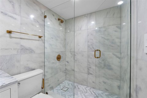 Condominio en venta en Miami, Florida, 34.37 m2 № 2063273 - foto 13