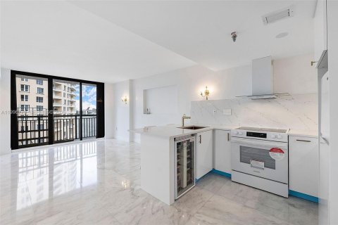 Condominio en venta en Miami, Florida, 34.37 m2 № 2063273 - foto 6